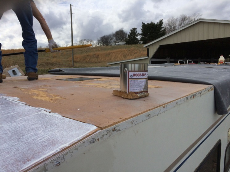 How Do I Prepare For A Roof Replacement?