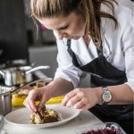 How do you become a private chef in UK?