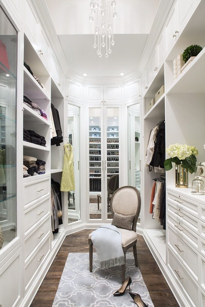 Transform Your Space with Custom Closet Designers