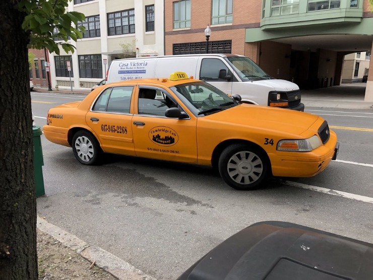 Welcome to Top-tier Airport Transfers Taxi Service in Cambridge