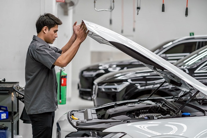 Streamlining Your Automotive Services with Advanced Digital Tools